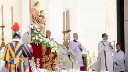 Pope Francis celebrates Mass in St. Peter's Square for Easter 2022 | Daniel Ibanez/CNA