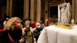 The faithful venerate a relic of Blessed Rosario Livatino at the Church of San Salvatore in Lauro, Italy, Jan. 20, 2023. | Daniel Ibañez/CNA