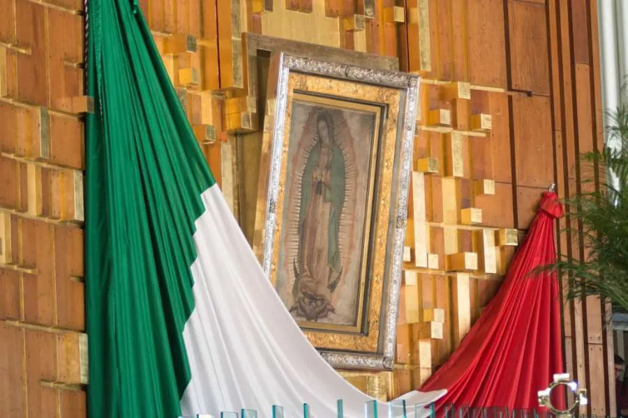 The image of Our Lady of Guadalupe inside the Basilica of Our Lady of Guadalupe in Mexico City on Feb. 15, 2016. Credit: Eduardo Berdejo/CNA.