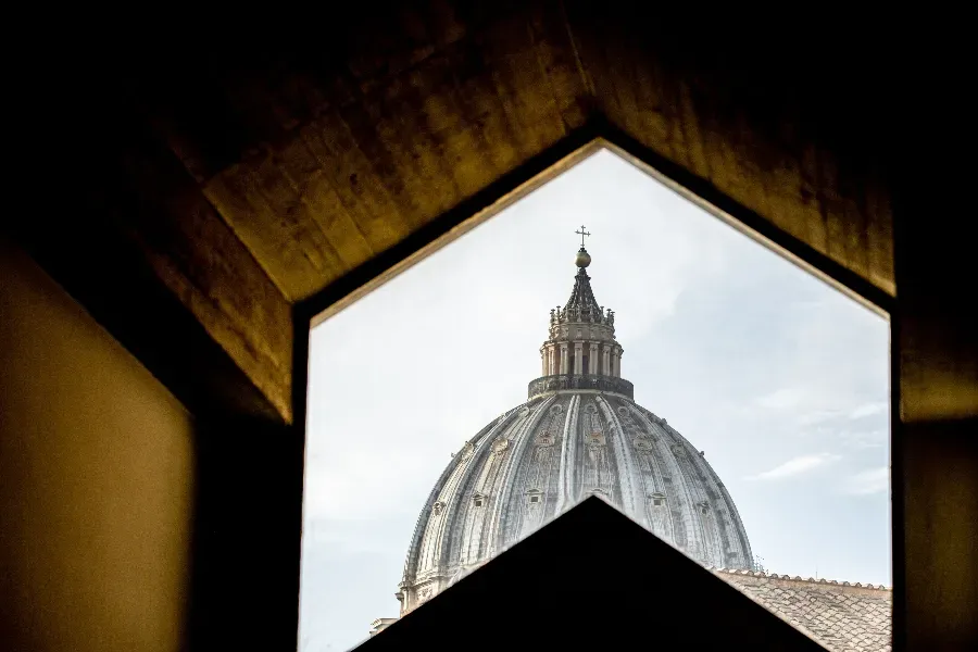 Pope Francis Overhauls Leadership of Roman Curia after Vatican Constitution Takes Effect