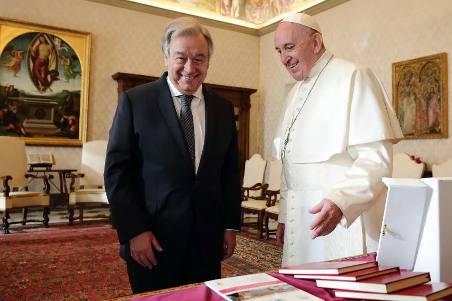 Pope Francis and UN Secretary General António Guterres in the Vatican Apostolic Palace Dec. 20, 2019. Credit: credit: EWTN-CNA/Evandro Inetti/Vatican Pool