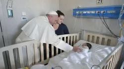 Pope Francis visits the Bambino Gesu di Palidoro hospital outside Rome, Jan. 5, 2018. Credit: Vatican Media.