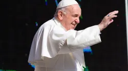 Pope Francis waves in St. Peter's Square May 8, 2019. Credit: Lucia Ballester/CNA.