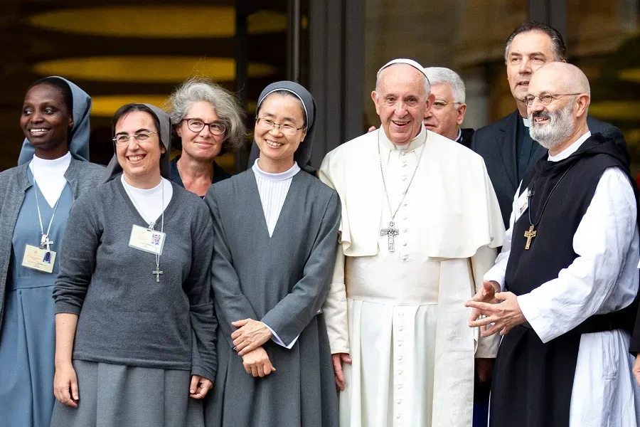 Sr. Nathalie Becquart (third from left) poses with Pope Francis and others during the youth synod in 2018. Credit: Daniel Ibanez/CNA.