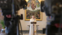 Pope Francis delivers a Regina Coeli address in the library of the Apostolic Palace. / Vatican Media.