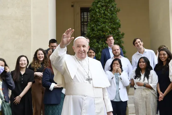 Pope Francis’ general audience in the San Damaso Courtyard of the Apostolic Palace, June 9, 2021./ Vatican Media.