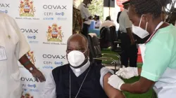 Archbishop Thomas Msusa of Malawi's Blantyre Archdiocese receiving the COVID-19 vaccine / Archdiocese of Blantyre/Facebook