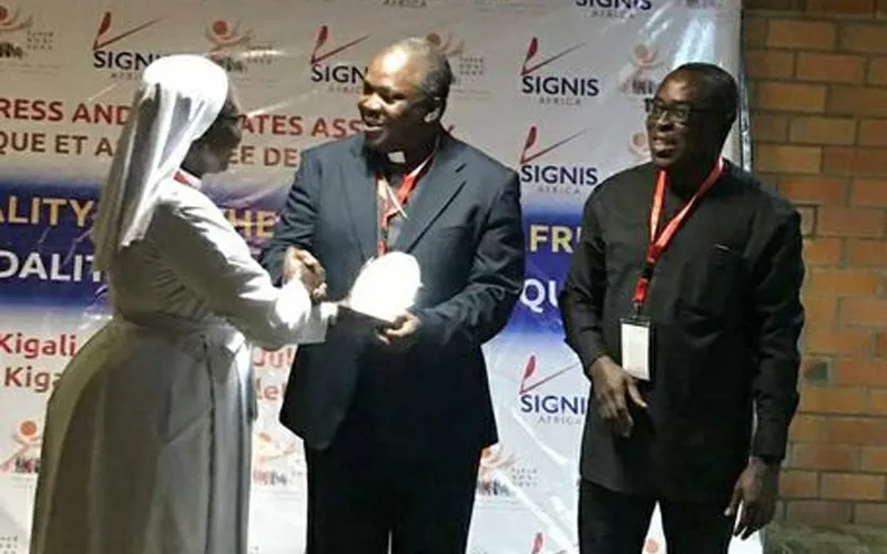Bishop Emmanuel Adetoyese Badejo Received an Award for excellent contribution to pastoral Communication in Africa. Credit: SIGNIS