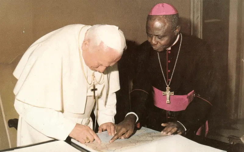 elf Congo Democratic Rep 1 Franc 2004 Lion Pope St John Paul II as a new Priest 