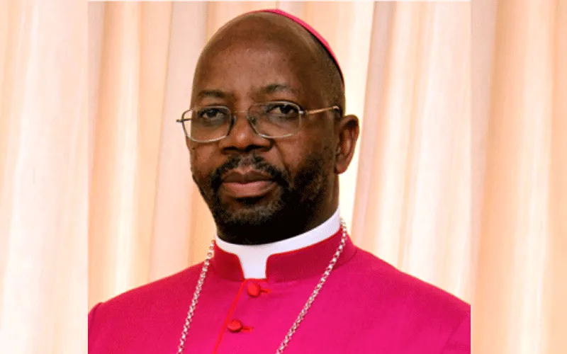 Pope Francis on Wednesday April 1, transferred  Bishop Zolile Peter Mpambani from South Africa’s Kokstad diocese to the Metropolitan See of Bloemfontein, elevating him as Archbishop.