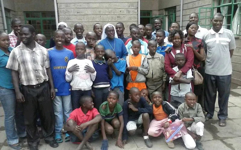 Some street children with the staff of Kwetu Home of Peace in Nairobi, Kenya. / Patrician Brothers.