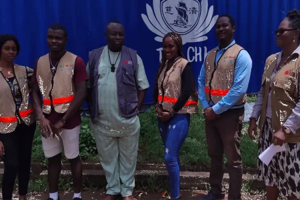 Caritas Freetown Donates Household Items to Police Officers in Sierra Leone after Inferno