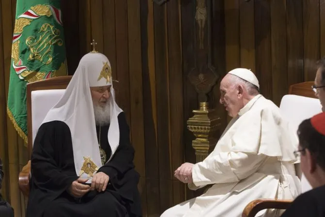 Pope Francis meets with Russian Orthodox Patriarch Kirill in Havana, Cuba. on Feb. 12, 2016. | Vatican Media.