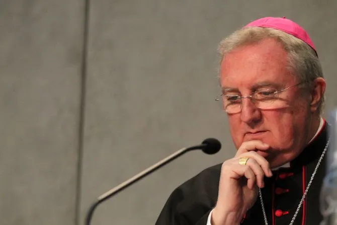 Archbishop Arthur Roche at a Vatican press conference on Feb. 10, 2015. | Bohumil Petrik/CNA.