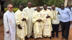 Secretary-General for the Formation of Comboni Missionaries, Fr.Elias Essognimam Sindjalim (Right) with some of his confreres/ Credit: Agenzia Fides
