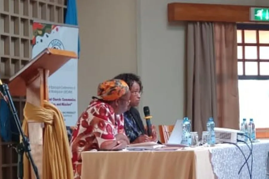 Sheila Pires, Secretary of the Synod on Synodality Commission for Information (on the right) makes a presentation at the delegates meeting in Nairobi, Kenya.  Credit: ACI Africa