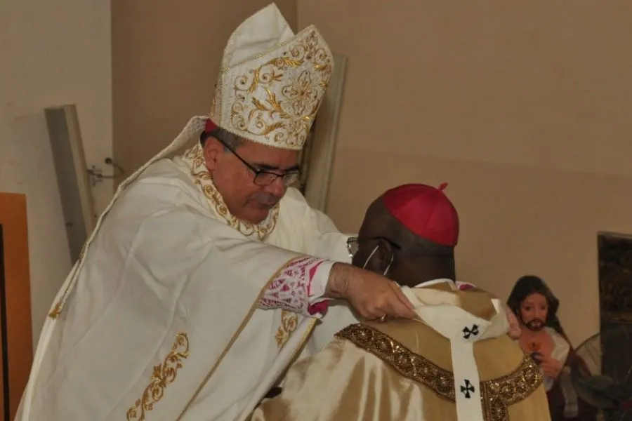 Archbishop Antonio Guido Filipazzi confers the pallium on Archbishop Ignatius Ayau Kaigama. Credit: Abuja Archdiocese