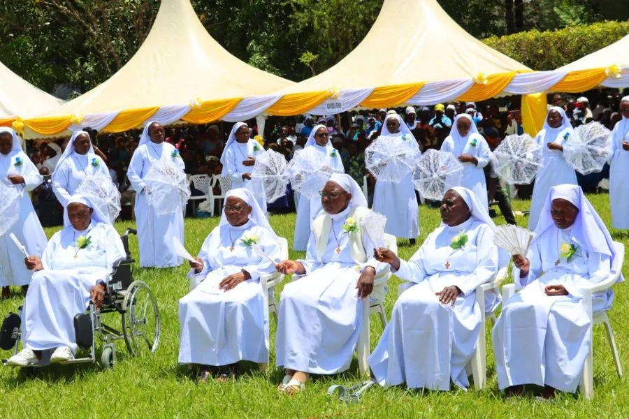 Members of the Congregation of Franciscan Sisters of St. Joseph (FSJ, Asumbi Sisters Kenya) during the Jubilee held in Kisumu, Kenya. Credit: Radio Maria Kisumu, Kenya.
