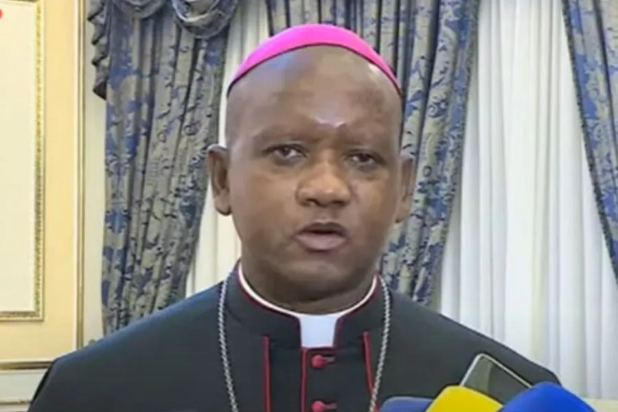 Archbishop Germano Penemote addressing journalists Wednesday, September 6 after an audience with Angola’s President, João Lourenço. Credit: Presidency of Angola