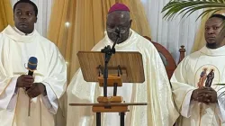Archbishop Ignatius Ayau Kaigama during Holy Mass at St. Augustine’s Parish of Abuja Archdiocese. Credit: Abuja Archdiocese
