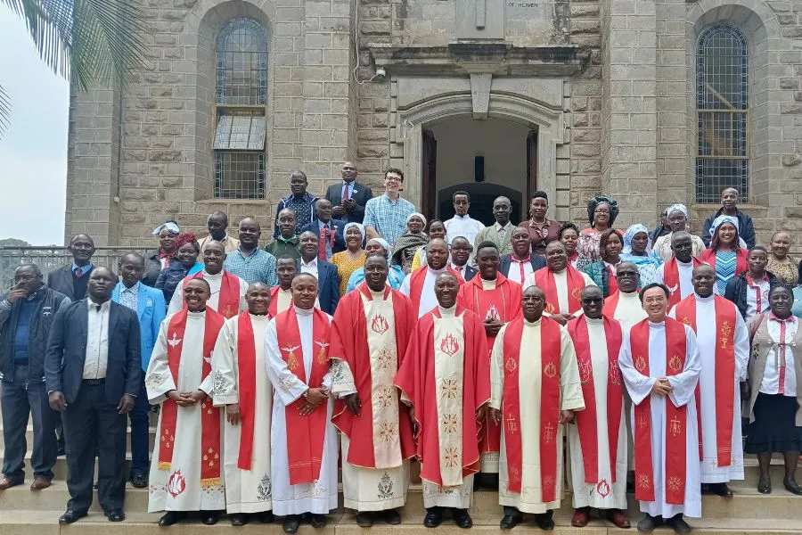 Members of the Congregation of the Holy Spirit (Holy Ghost Fathers/Spiritans/CSSp.) in Kenya with Lay Associates and partners during the annual fund drive popularly known as Spiritan Family Day at  St. Austin’s Msongari Parish of the Catholic Archdiocese of Nairobi. Credit: ACI Africa