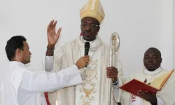 Archbishop José Manuel Imbamba of the Catholic Archdiocese of Saurimo in Angola. Credit: Radio Ecclesia
