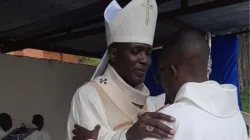 Archbishop Gabriel Mbilingi with Fr. Bernardo Inácio de Lourdes Salvador. Credit: Archdiocese of Lubango