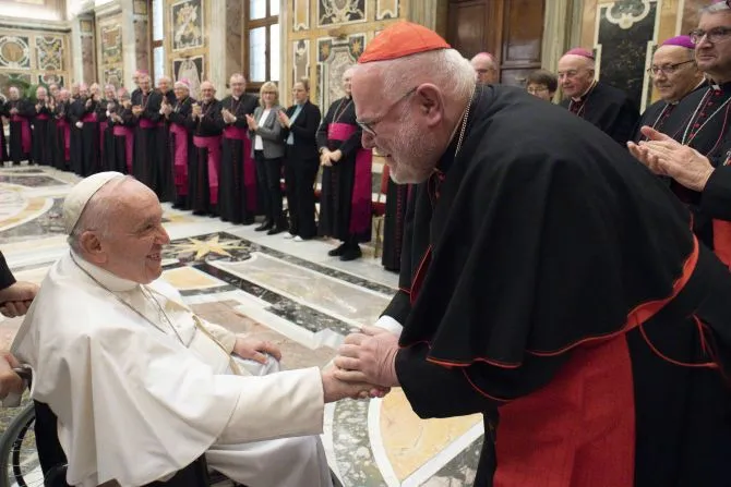 Cardinal Reinhard Marx and fellow bishops from Germany meeting with Pope Francis at the Vatican, Nov. 17, 2022 | Vatican Media
