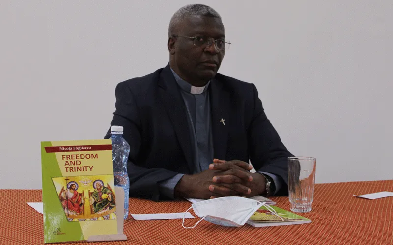 Fr. Joakim Kamau Njani during the online seminar on “Popular Mission” organized by the Daughters of St Paul in Nairobi ahead of World Mission Sunday. / ACI Africa.