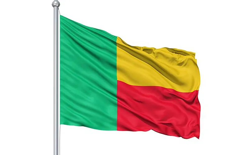 Flag of Benin / Public Domain