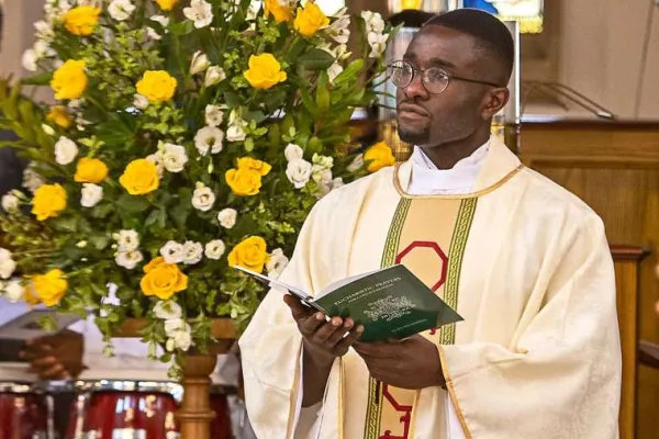 Young Catholic who Greeted Benedict XVI in Britain Becomes a Priest
