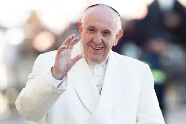 Pope Francis Institutes New Ministry of Catechist