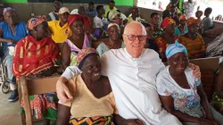 Fr. Andrew Campbell, 74-year-old Irish missionary in Ghana ministering among lepers. He founded the Lepers Aid Committee (LAC) in Ghana in 1993 / Damian Avevor