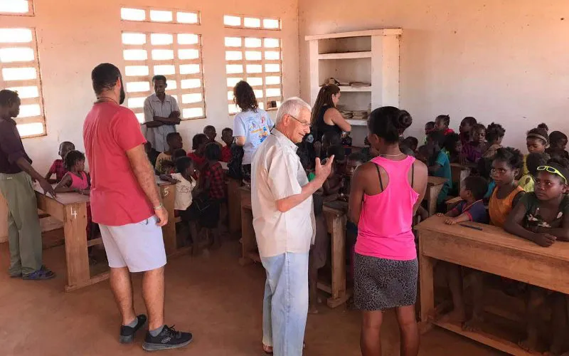 Fr. Giovanni Corselli of the Salesians of Don Bosco working in Madagascar / Salesians of Don Bosco