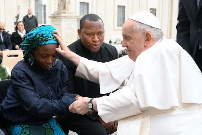 Janada Marcus with Pope Francis at the general audience on March 8, 2023. | Credit: Vatican Media