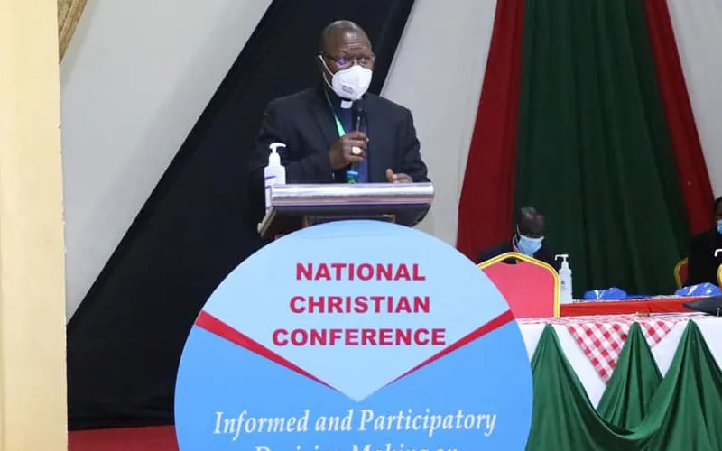 Bishop John Obala Owaa, Chairman of KCCB's Catholic Justice and Peace Commission (CJPC) addressing participants at the two-day National Christian Conference in Kenya's capital Nairobi. / Facebook Page Catholic Justice and Peace Commission (CJPC).