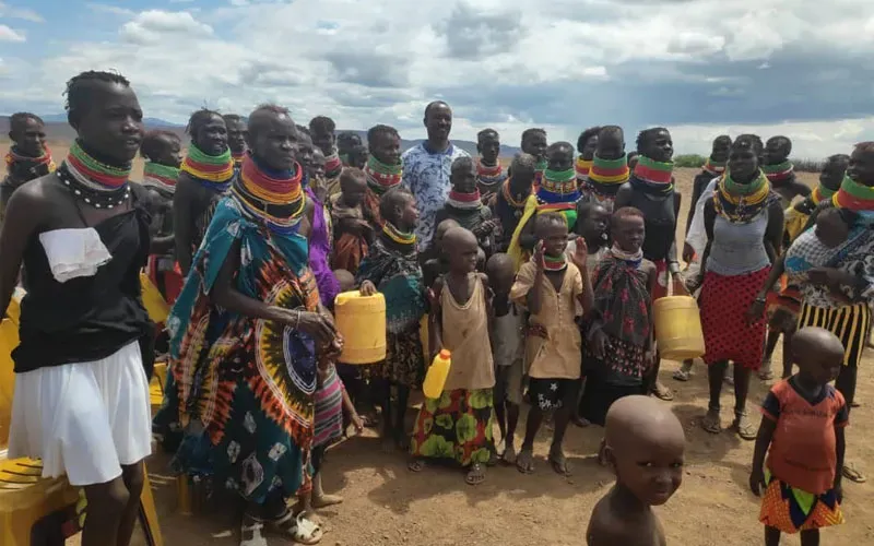 Fr. Joseph Githinji poses with residents of Turkana. Credit: Fr. Joseph Githinji