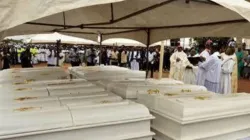Funeral mass for the victims in 2018. Credit: ACN