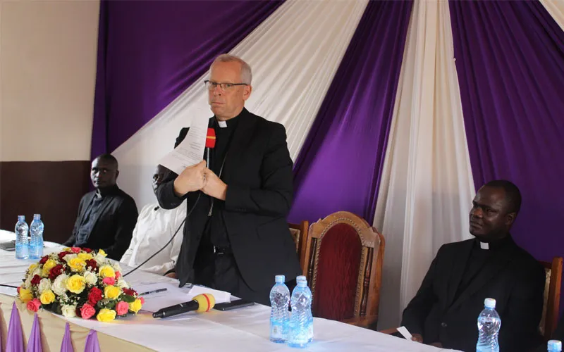 Archbishop Hubertus van Megen speaking during the presentation of the Bishop-elect Henry Juma Odonya to the Clergy of Kitale Diocese. Credit: Kitale Diocese