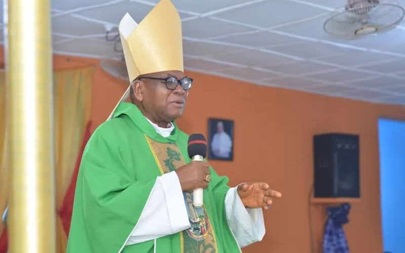 John Cardinal Onaiyekan speaking during his visit to St. Francis Catholic College in Nigeria’s Oyo Diocese on 13 October 2022. Credit: Oyo Diocese