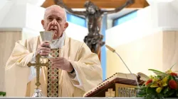 Pope Francis celebrates morning Mass at the Casa Santa Marta April 23, 2020. Credit: Vatican Media.