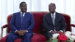 President Alassane Ouattara (right) and his main opponent, former head of state Henri Konan Bedie (left).