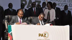 President Philipe Nyusi and RENAMO leader, Ossufo Momade signed a new peace deal in August 2020.