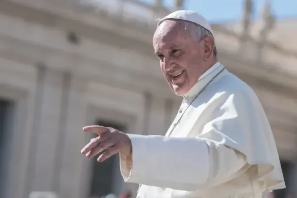Pope Francis Calls for Global COVID-19 Recovery Plan in Message to World Bank and IMF
