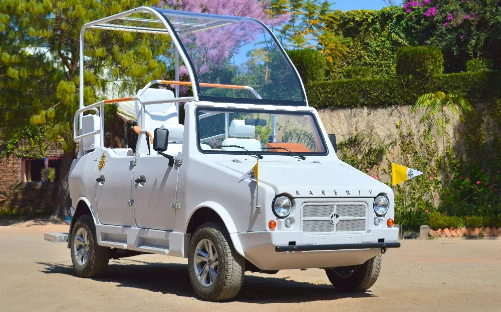 Popemobile made in Madagascar for Pope Francis by the company Karenjy / Twitter.com/KarenjyOfficial