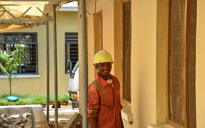 A worker at the multipurpose hall under construction at the Don Bosco Vocational Training Center located in Tanzania’s Archdiocese of Dodoma. / Salesians of Don Bosco (SDB)