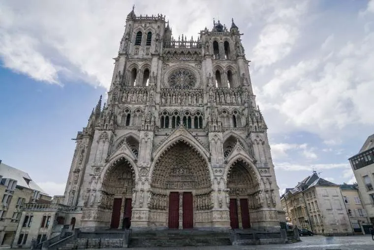 The Cathedral Basilica of Our Lady of Amiens in France. / Patrick Verhoef/Shutterstock.