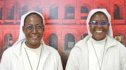 Sr.Pauline, the General Superior of the congregation with Sr. Marie-Bernadetter, the Former General Superior / Aid to the Church in Need.