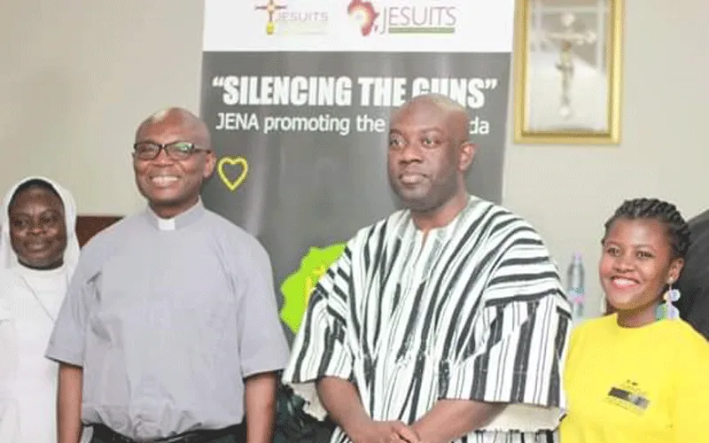 Fr. Charles Chilufya, the Director of Jesuit Justice and Ecology Network Africa (JENA) based in Kenya and Ghanaian Minister of Information, Kojo Oppong Nkrumah at the launch of the “silence the guns by 2020” Campaign at the Christ the King Parish in Accra, Ghana. / Arrupe Jesuit Institute