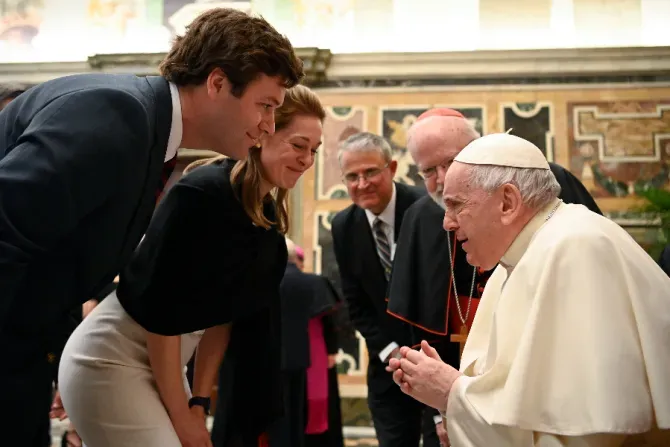 Pope Francis meets members of the Papal Foundation in the Vatican’s Clementine Hall, April 28, 2022. | Vatican Media.